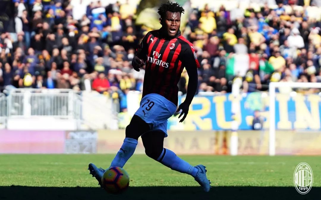  弗罗西诺内黑马奔腾，意乙冠军强势登陆意甲